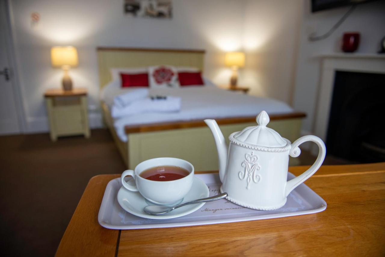 The Vale Hotel Cricklade Eksteriør billede