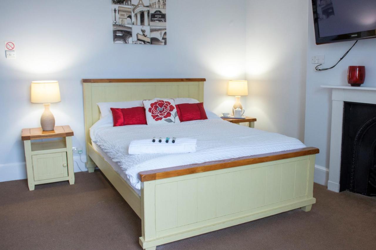 The Vale Hotel Cricklade Eksteriør billede