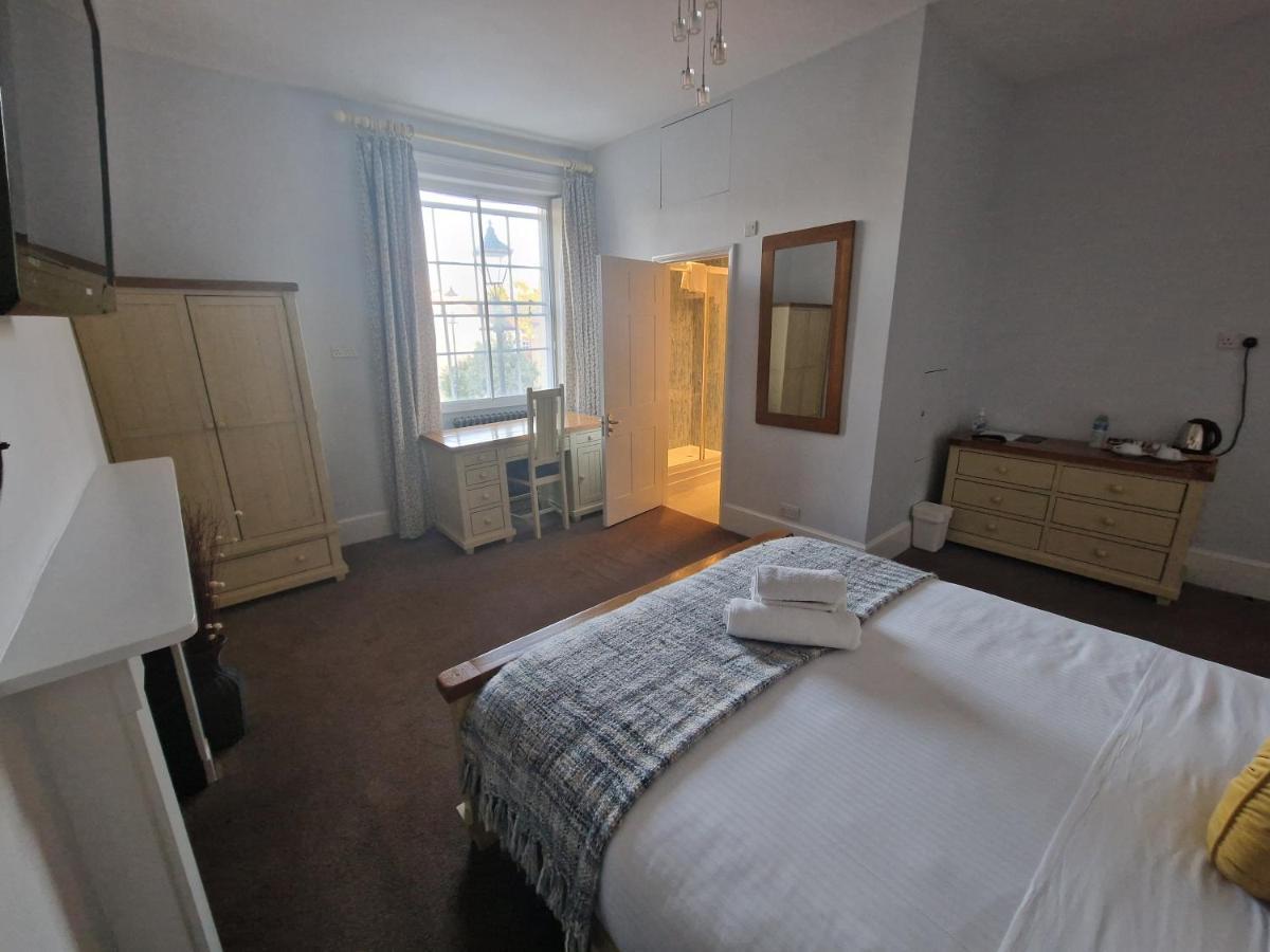 The Vale Hotel Cricklade Eksteriør billede