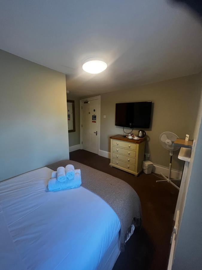 The Vale Hotel Cricklade Eksteriør billede